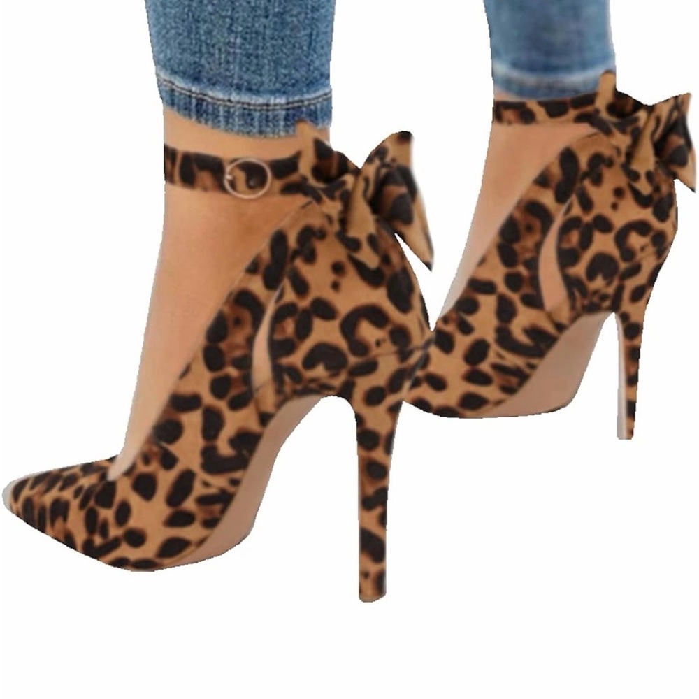 Women’s High Heel Leopard Pumps - Size 10